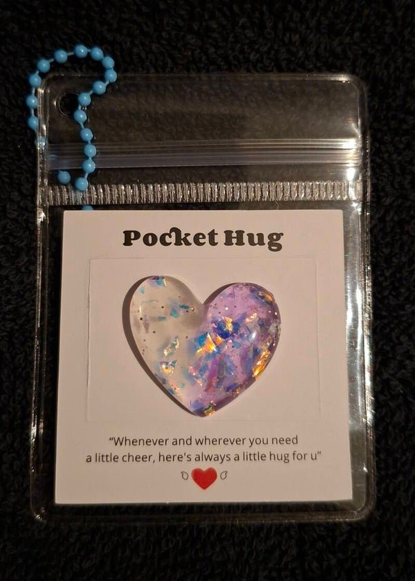 pocket hug met hart lila
