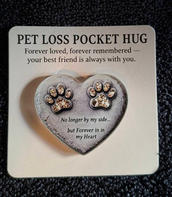 pocket hug pet loss hond