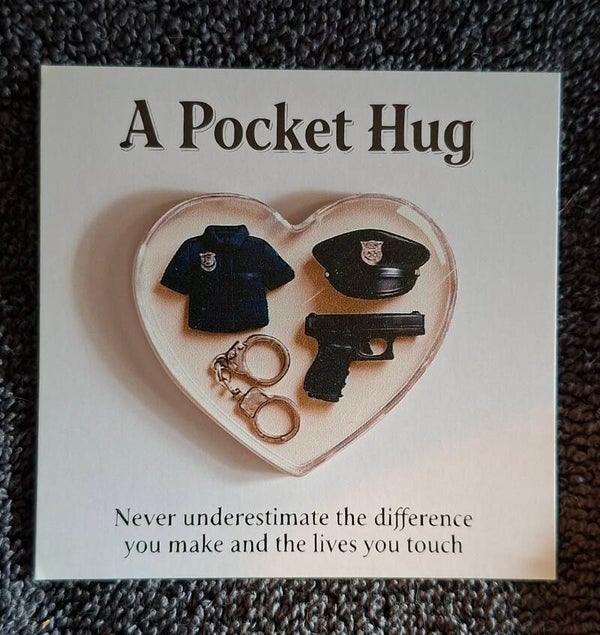 pockethug voor politie agent(e)