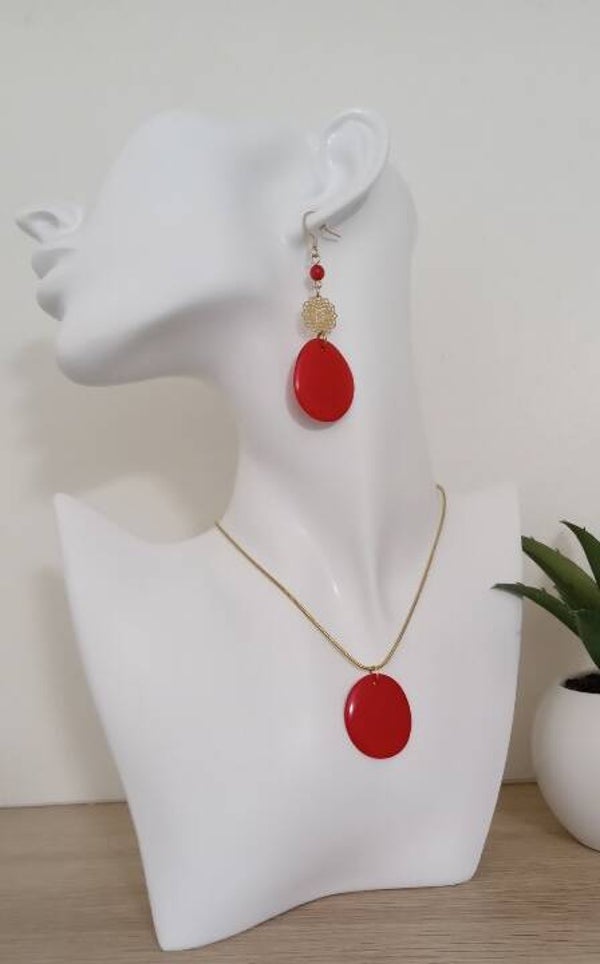 Parure Tagua Rouge Collier & Boucles d’oreilles