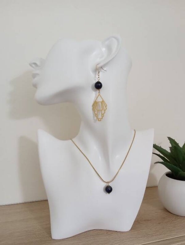 Parure Œil de Faucon – Collier & Boucles d’Oreilles
