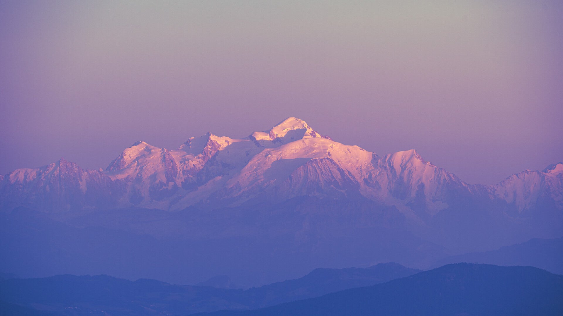 Mont-Blanc au coucher de soleil