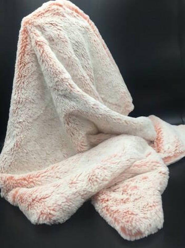 CoZzie Afrodithe Blanket