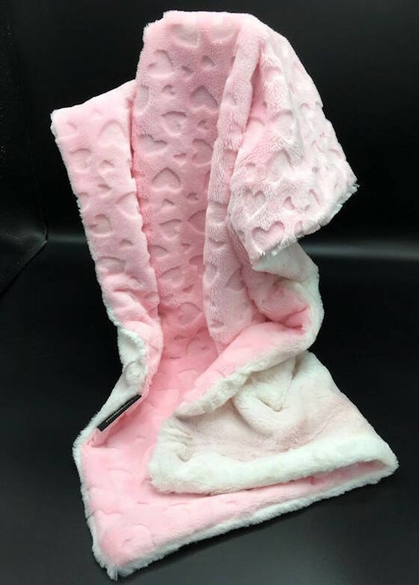 CoZzie Deianeria - Astraea Blanket