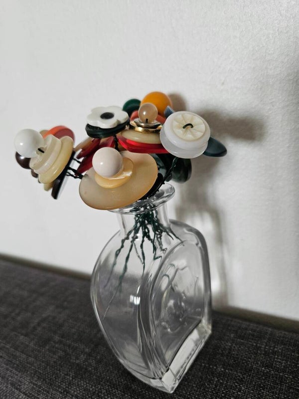 Evigheds bukket knapper