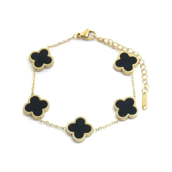 Armbandje zwarte klavers