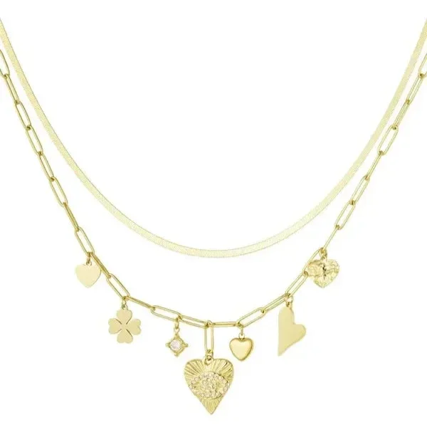 Bedelketting met verschillende hartjes