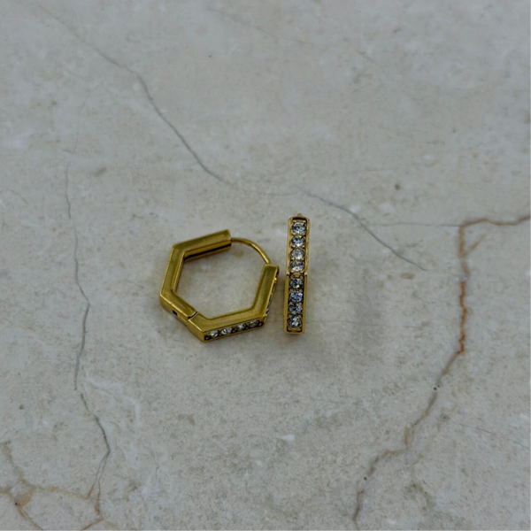 Zeshoekige strass oorbellen