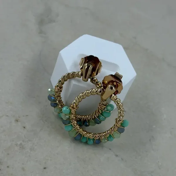 Kralen oorbellen turquoise