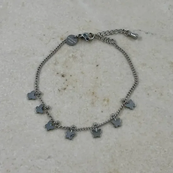 Vlinderbedel armband