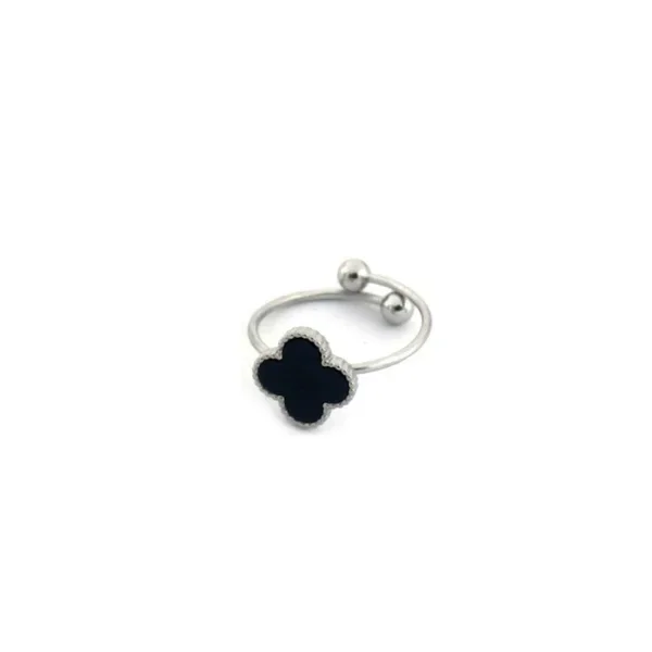 Zwarte klaver ring