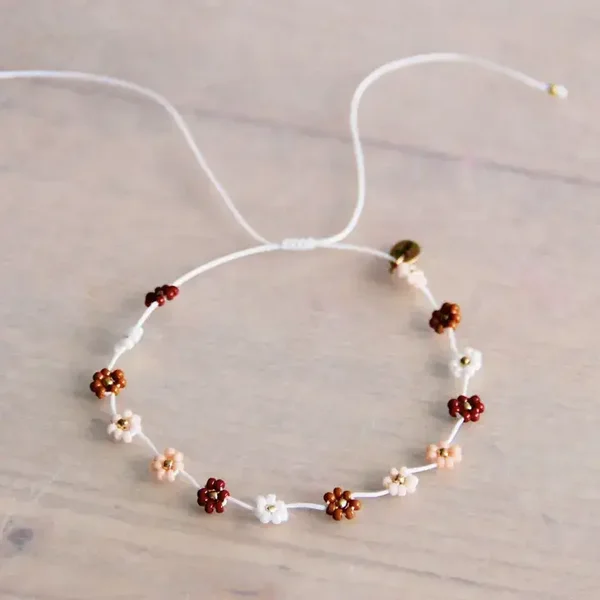 Bazou - Daisy Flower armband/enkelband mix nude