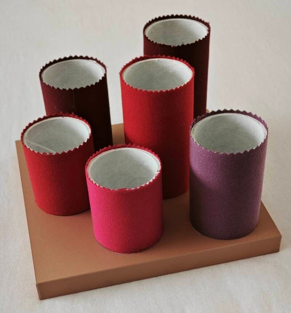 Organiseurs de bureau design en matériaux recyclés : nuances de rose rouge violet (N° C4)