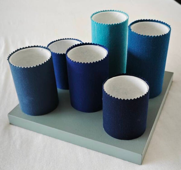 Organiseurs de bureau design en matériaux recyclés : nuances de bleu (N° C8)