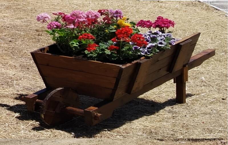  Ξύλινο διακοσμητικό καρότσι 