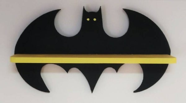 Ξύλινο παιδικό ράφι με παιδικό ήρωα