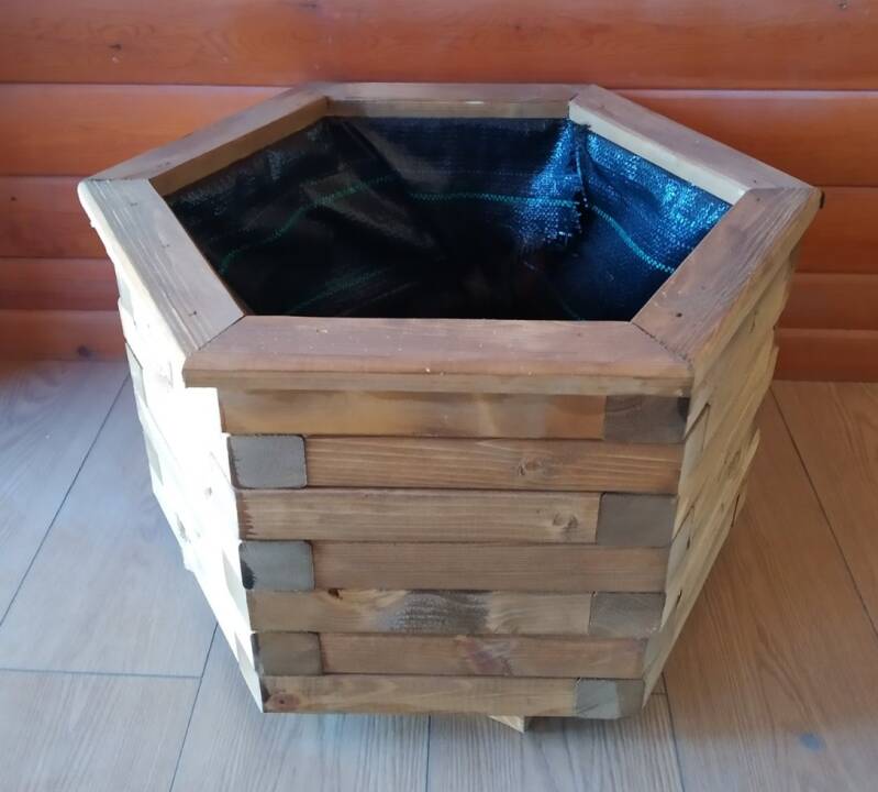 Ταβανογωνιά 66 x 28 mm