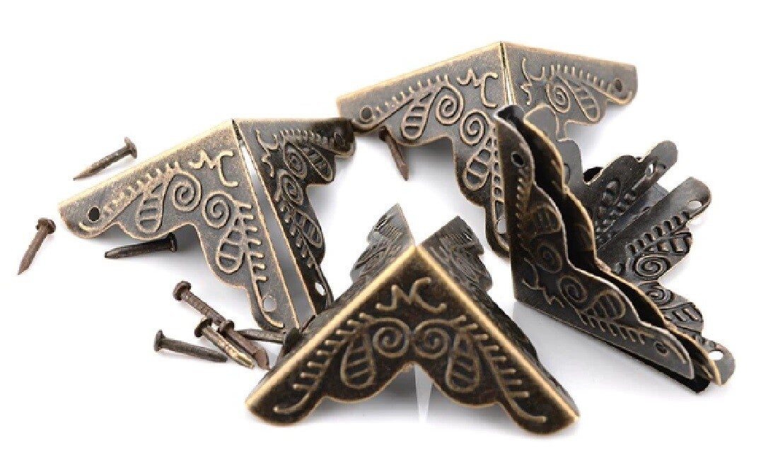 Μεταλλικές διακοσμητικές γωνιές αντικέ 36x24 mm (4 τεμ.)