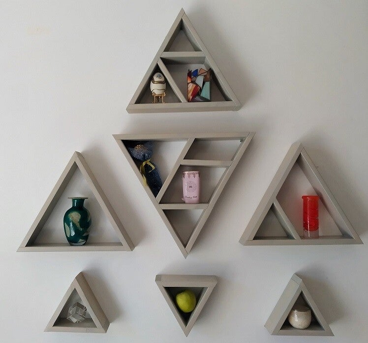 Τριγωνική ραφιέρα τοίχου 