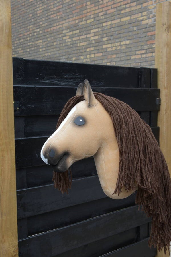 IW budgethobbyhorse size S-M 43