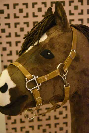 IW halter glowy cognac brown