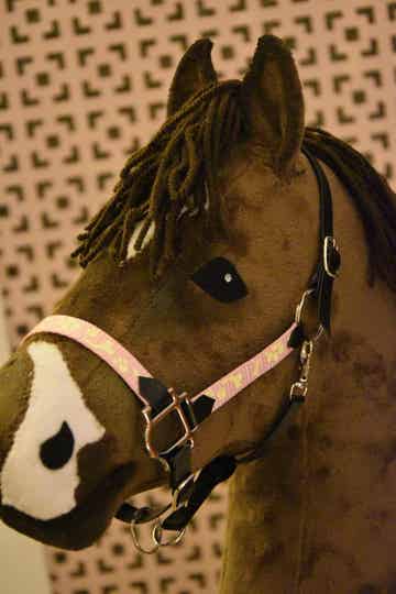 IW glow in the dark halter pink