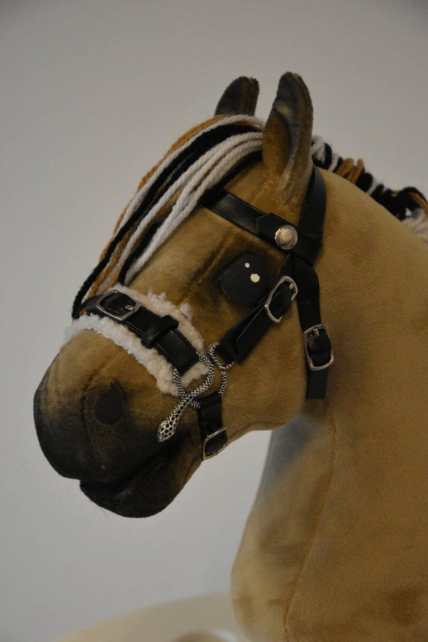 IW snake bridle size foal