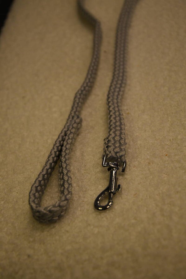 IW grey leadrope