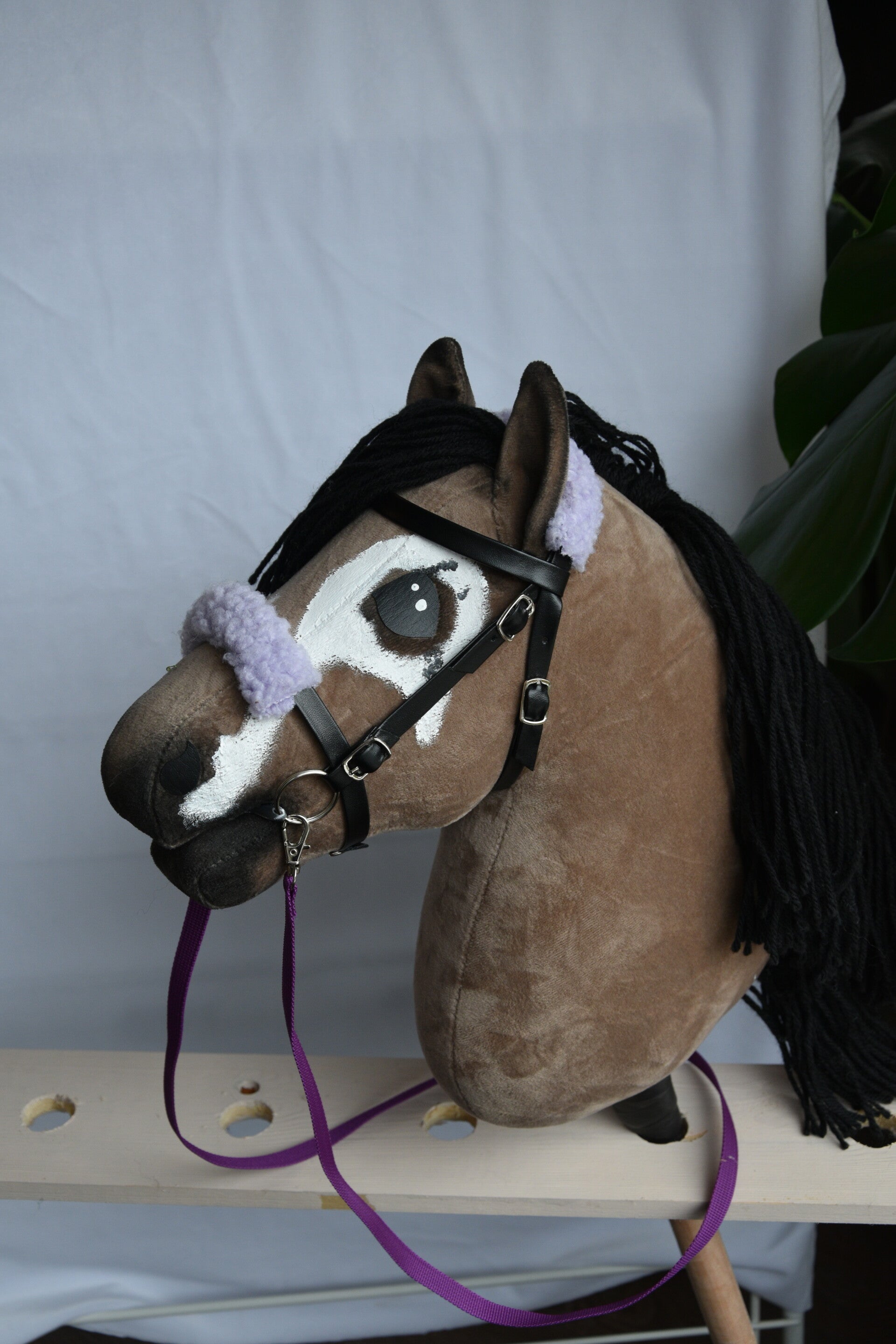 IW fur bridle deal - purple