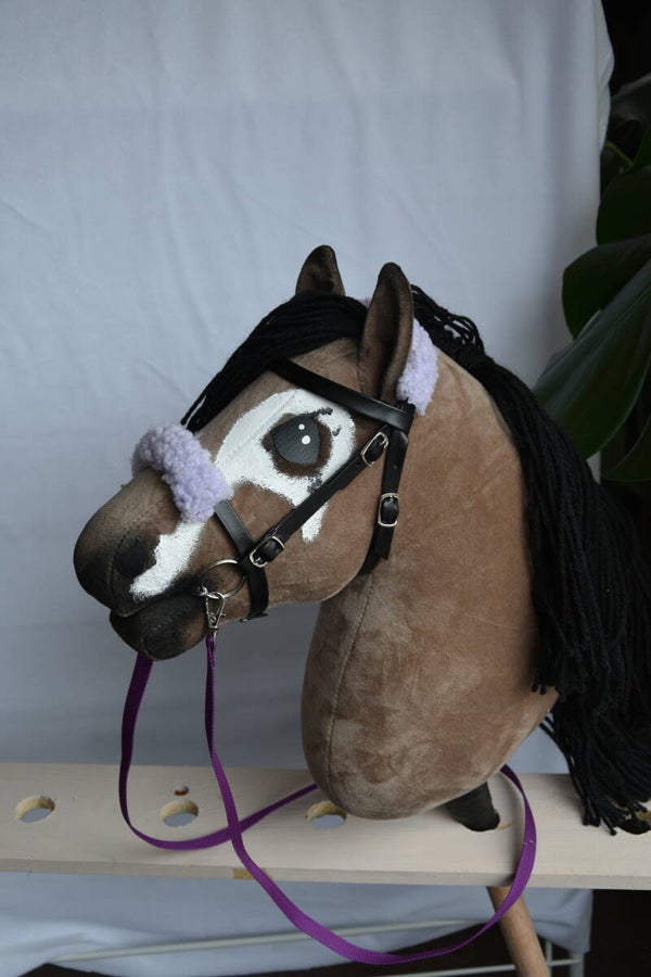 IW fur bridle deal - purple