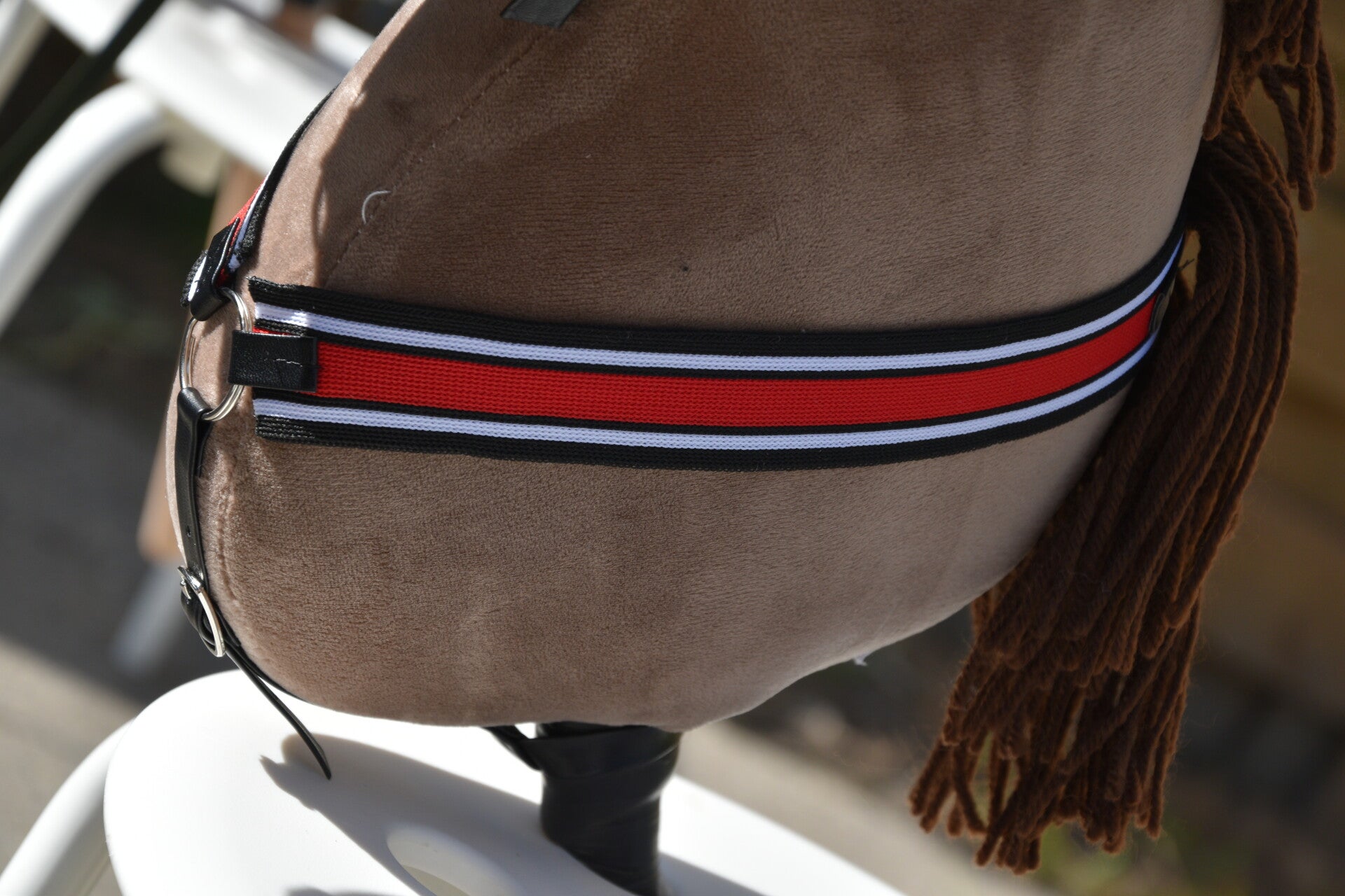 IW elastic breastplate - stretch- black&red stripes