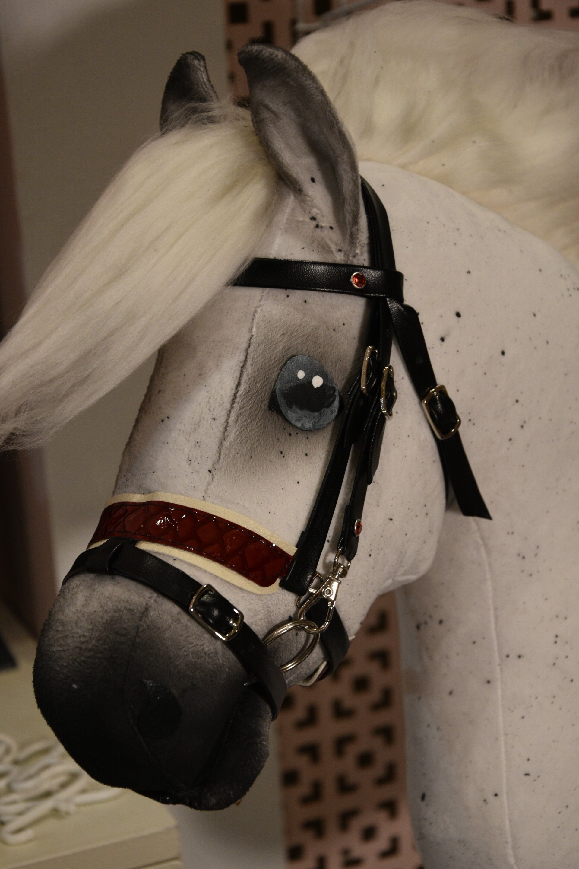 IW luxe dressage bridle - Red S/M