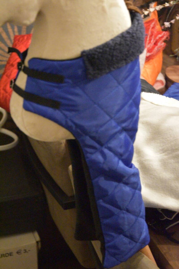 IW Blanket- Blue&black