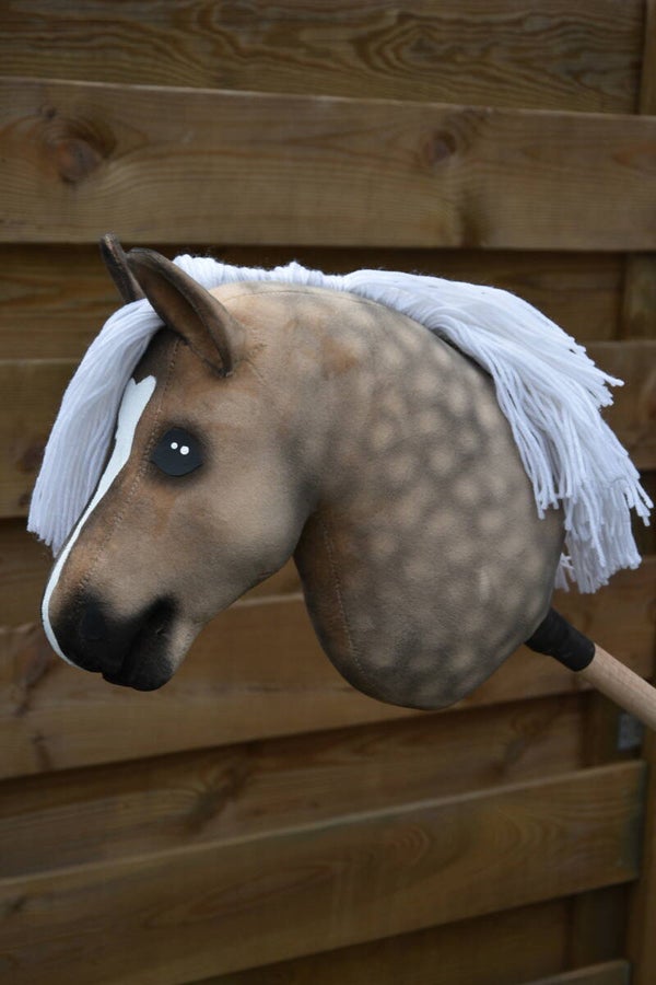 IW budgethobbyhorse size S-M 05