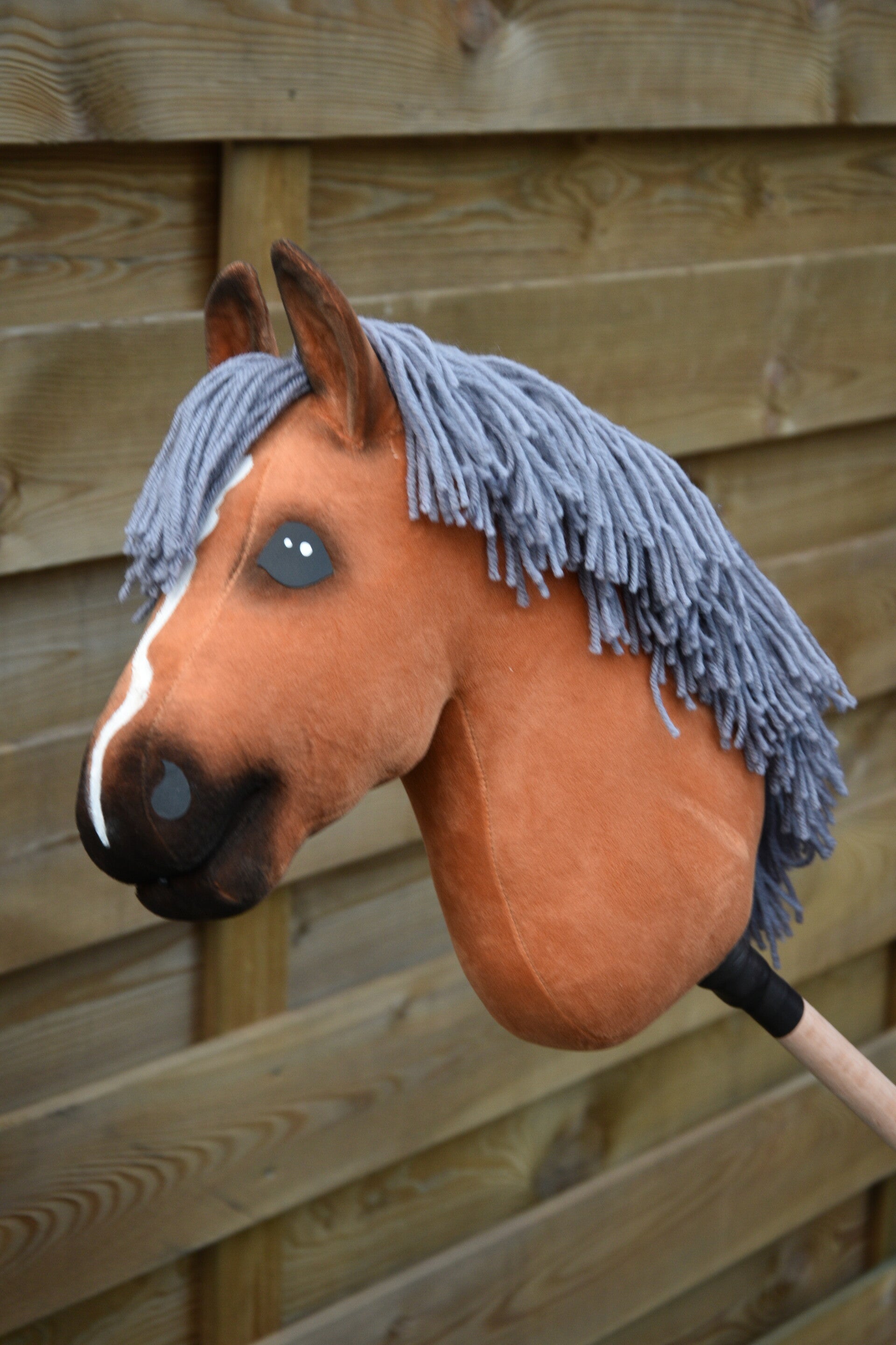 IW budgethobbyhorse size S-M 13