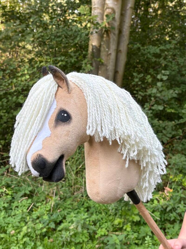 IW hobbyhorse size M - Powie