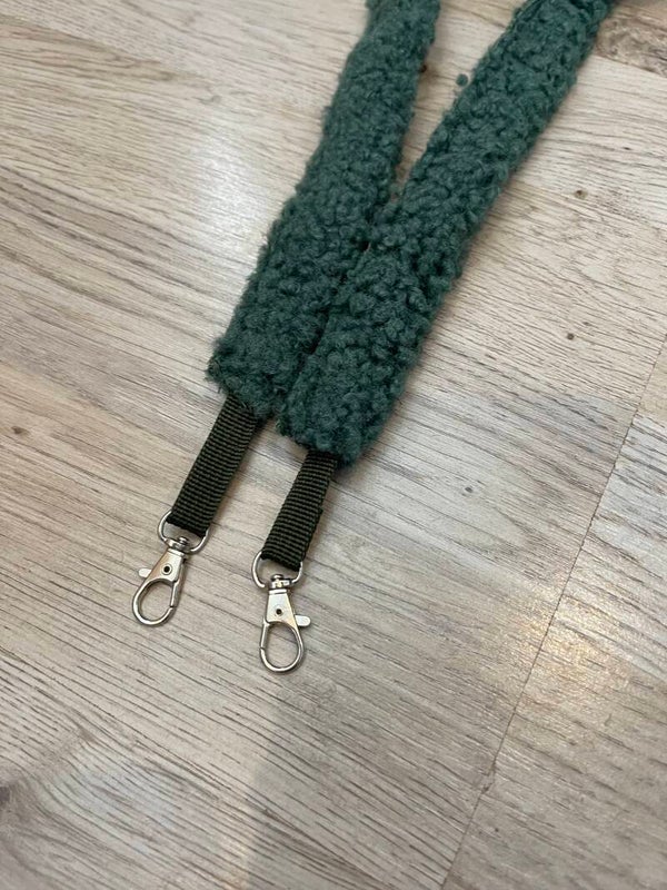 IW fur reins dark green- green