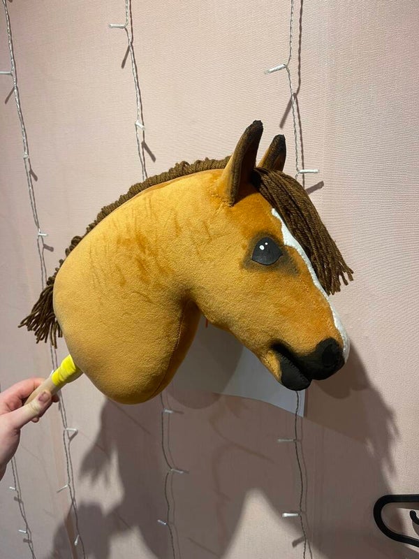 IW budget-hobbyhorse size S-M chestnut