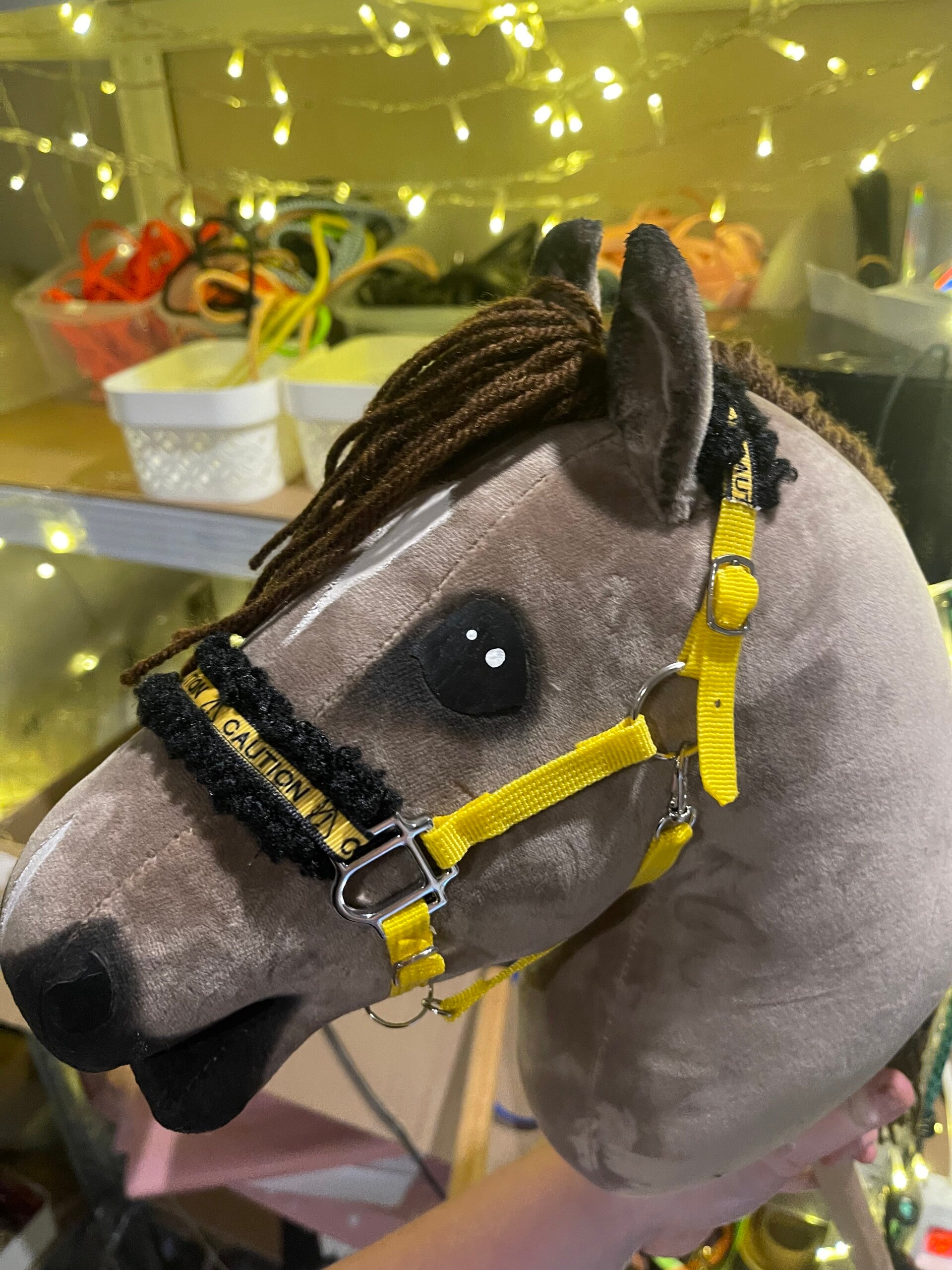 IW fur halter yellow-caution!