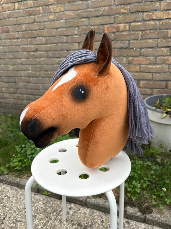 IW budget hobbyhorse - 64