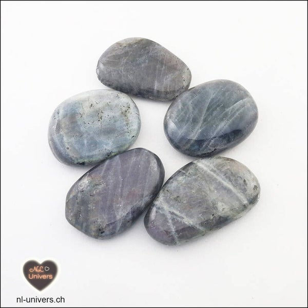 Labradorite violette galet