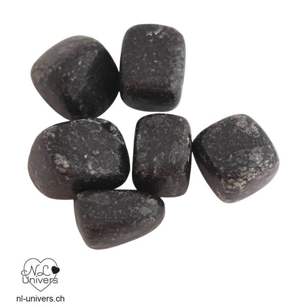 Nuummite roulée