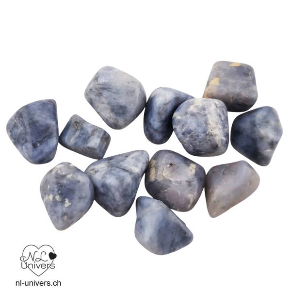 Opale bleue roulée