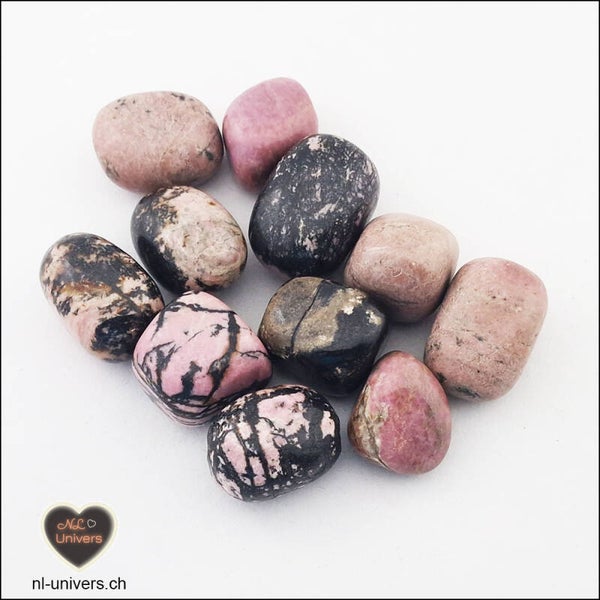 Rhodonite avec manganèse roulée