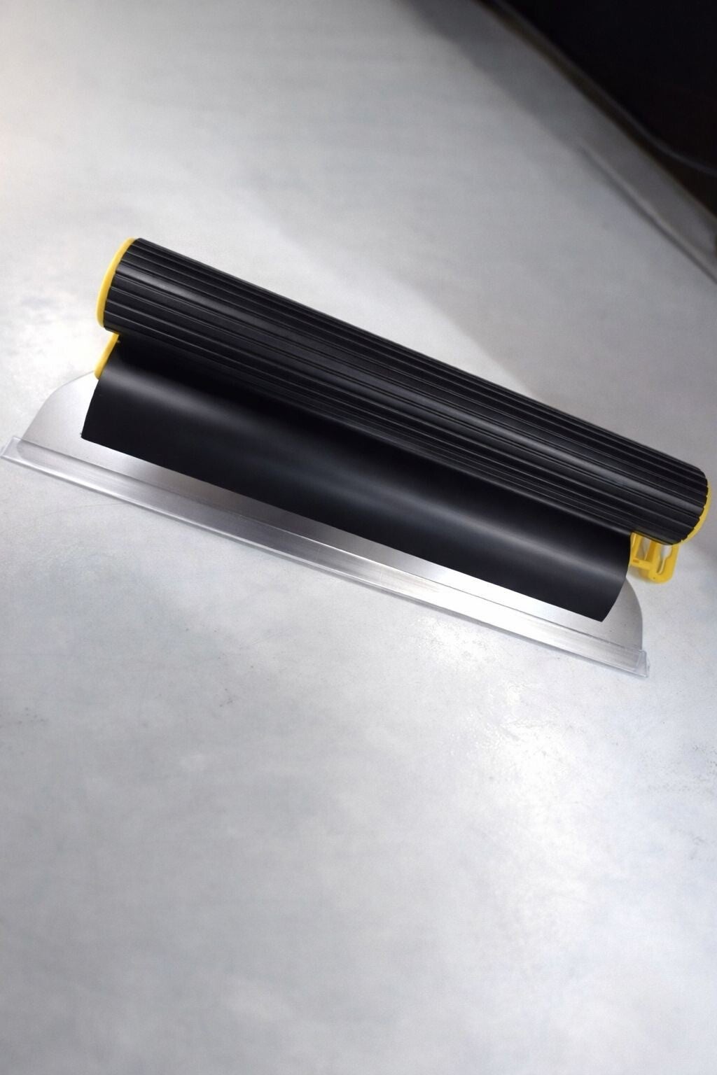 Glättkelle 40 cm – 3 mm Stärke – Ideal für Putz, Gips und Spachtelarbeiten