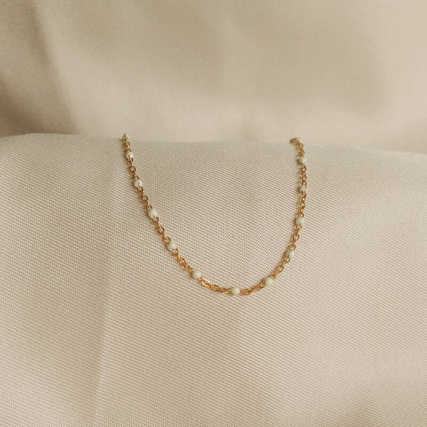 Witte ball chain armband