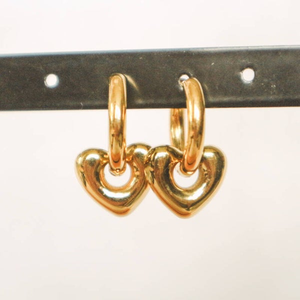 Big heart oorbellen goud