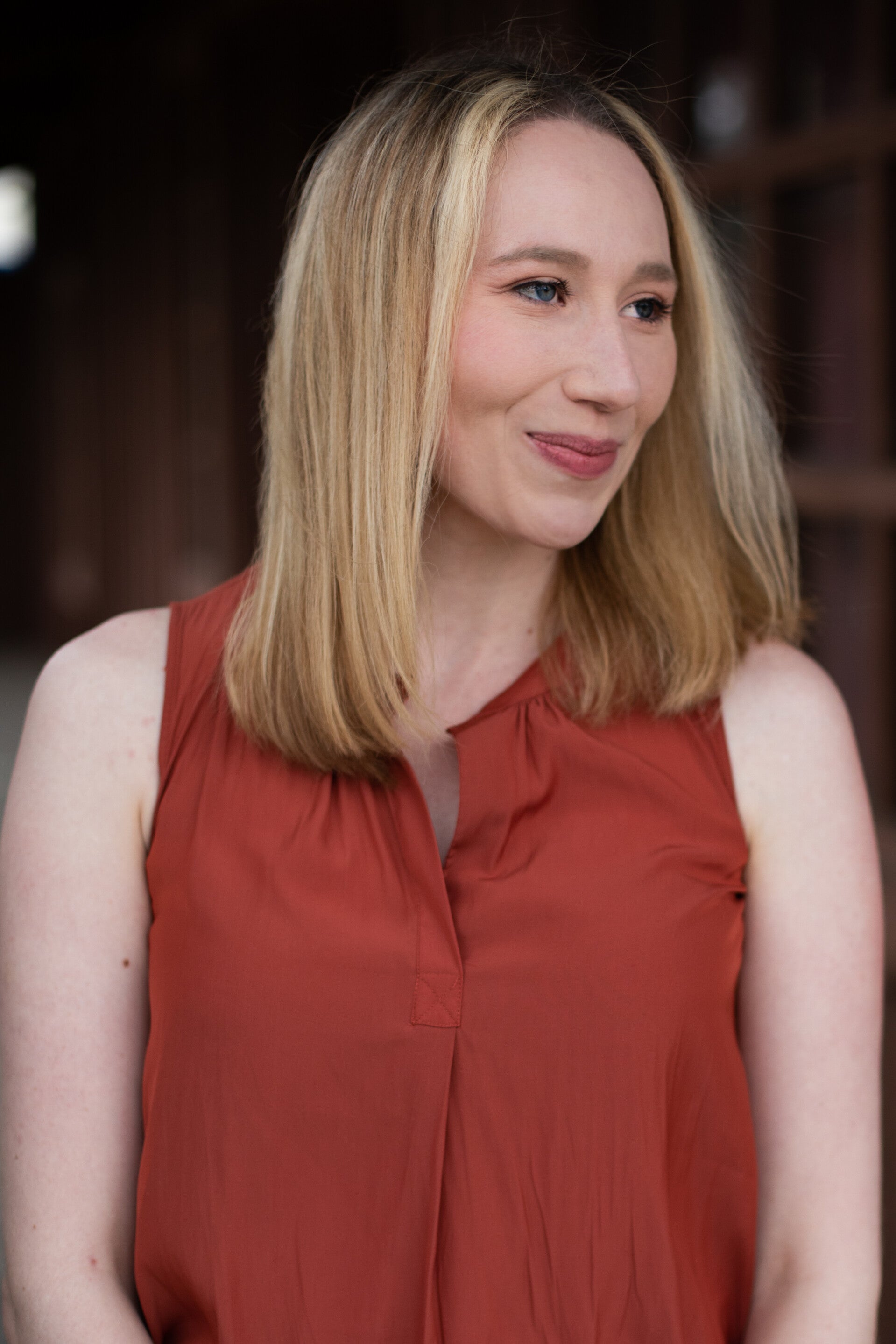 Voice actor Cianna Garrison smiling.