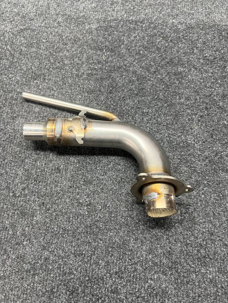 COUDE POT ECHAPPEMENT RIEJU MRT ET PRO ORIGINE BRIDÉ 2020-2025MOTO PAS CHER