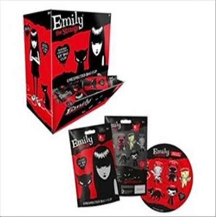 emily-the-strange-blindbag-14x19cm-unexpected-bagclip-in-display-12-standard.png
